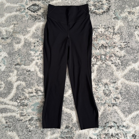 Lululemon Base Pace High-Rise Crop 23